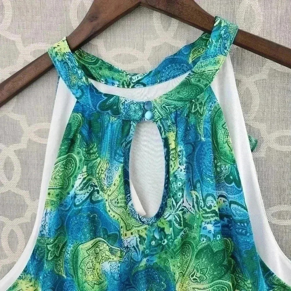 New Lane Bryant Women's 22/24 Tank Blouse High Neck Printed Back Keyhole - Picture 3 of 8